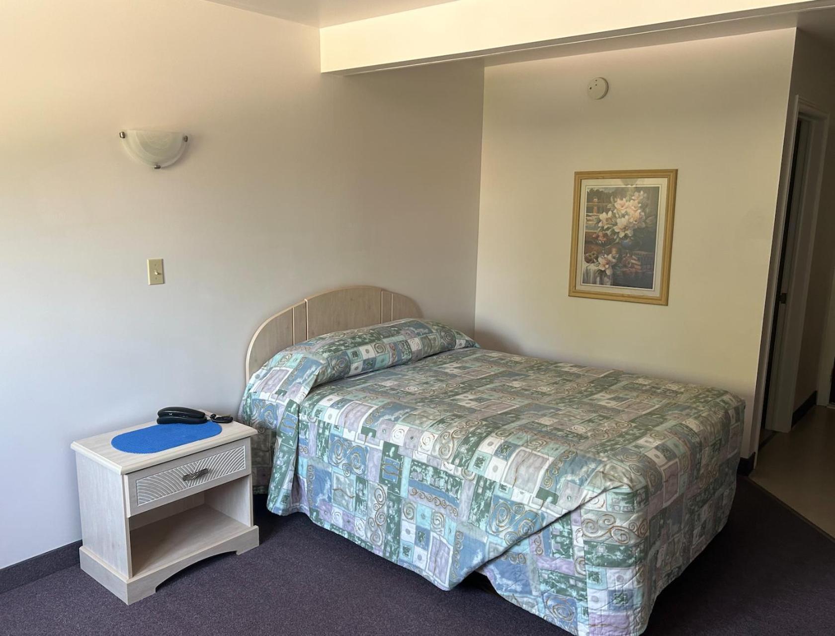 Centennial Motel Sauble Beach Eksteriør billede